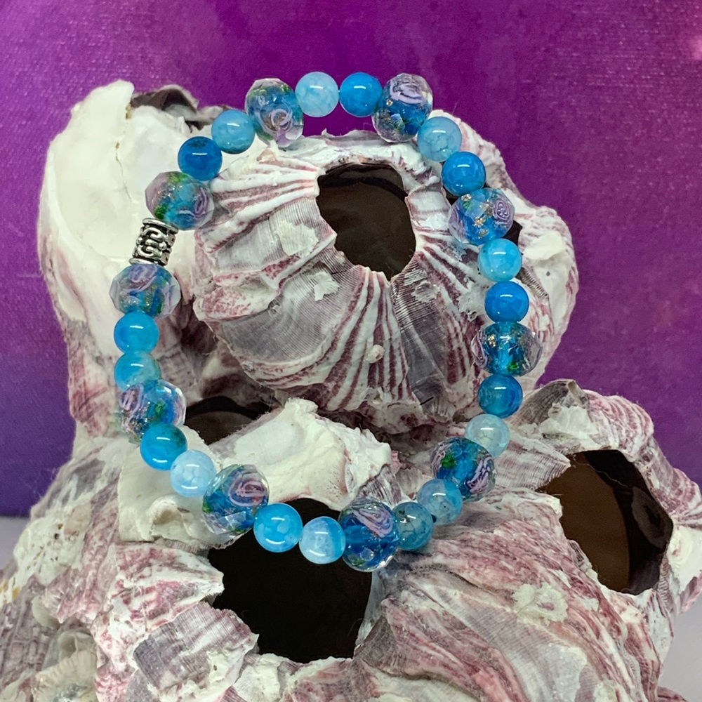 Handcrafted Lampwork and Cracy Lace Bead Stretch Bracelet